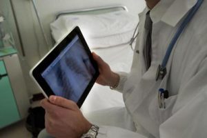 ipad_al_posto_della_cartella_clinica_ftg